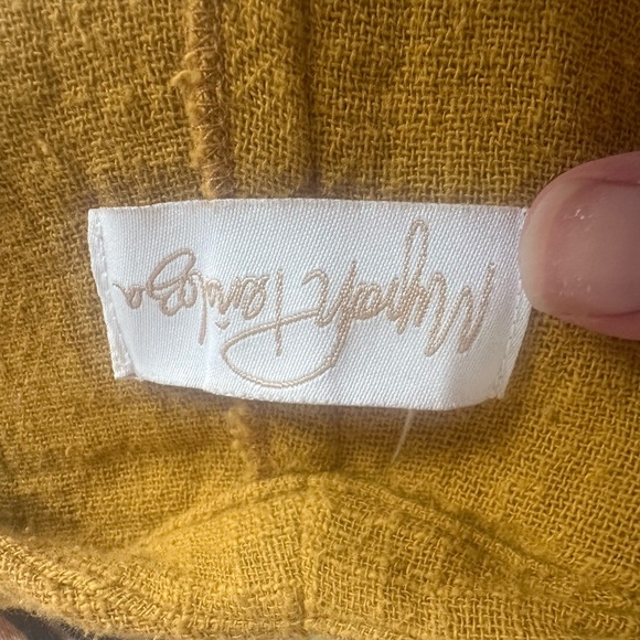 Mustard Yellow Sleeveless‎ Jumpsuit - Picture 2 of 9